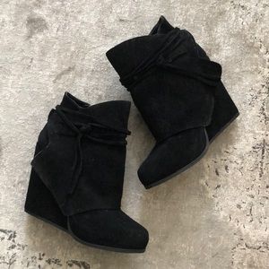 Wedge booties